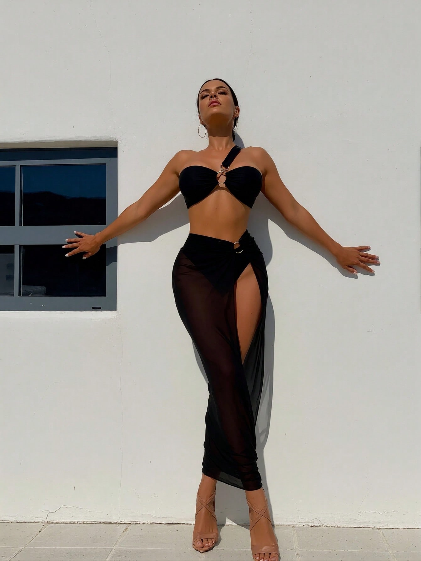 2026 New Black One-Shoulder Metal Ring Bikini + Sun Protection Mesh Maxi Skirt 2 Piece Set, Sexy Vacation Swimwear — foto 4