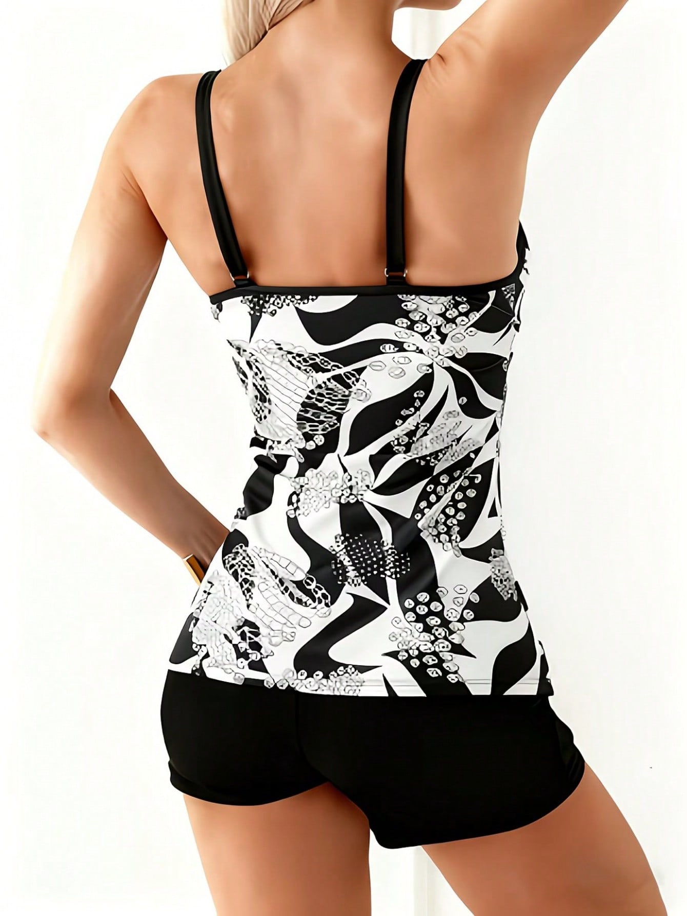 2026 New Black & White Abstract Floral Print Tankini Swimsuit, Scoop Neck Tummy Control Swimwear — foto 4