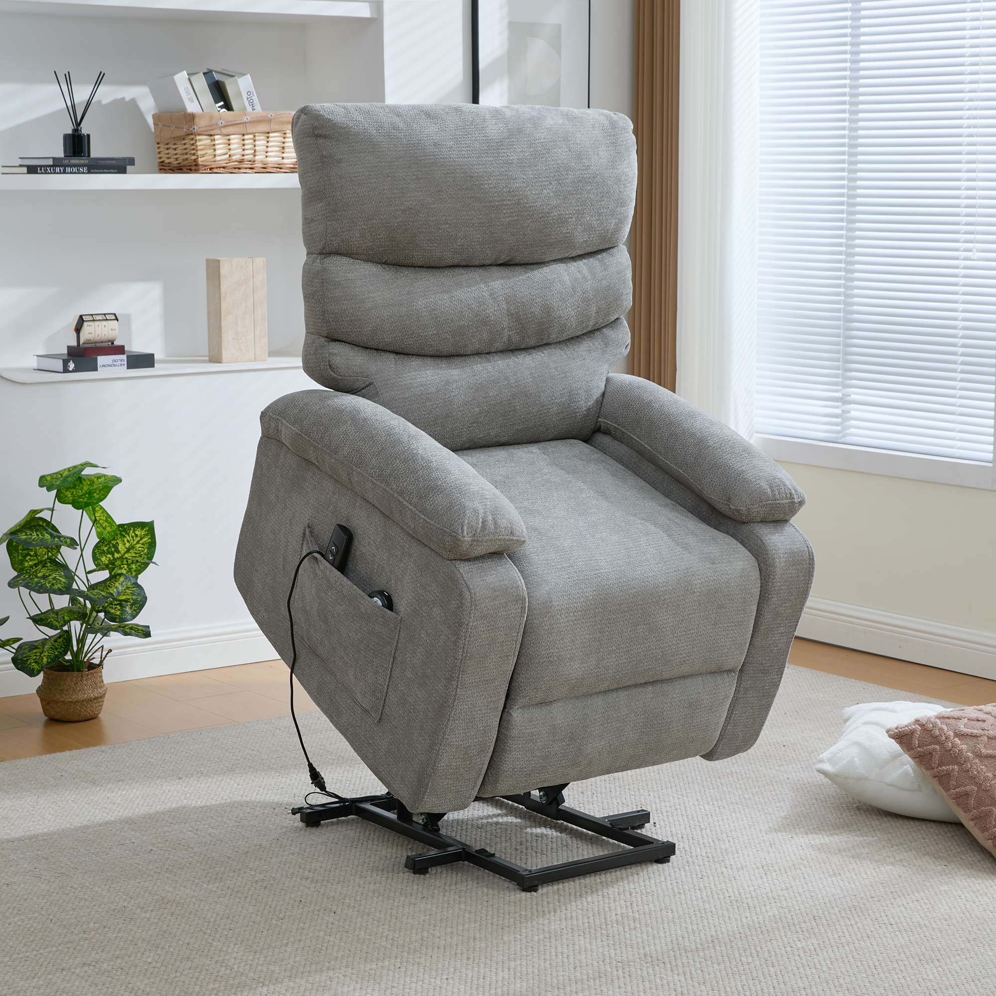 Multifunctional Electric Recliner With Stand-up Aid, Massage And Heat Function, Electrically Adjustable Backrest And Footrest, And Side Storage Pockets.
