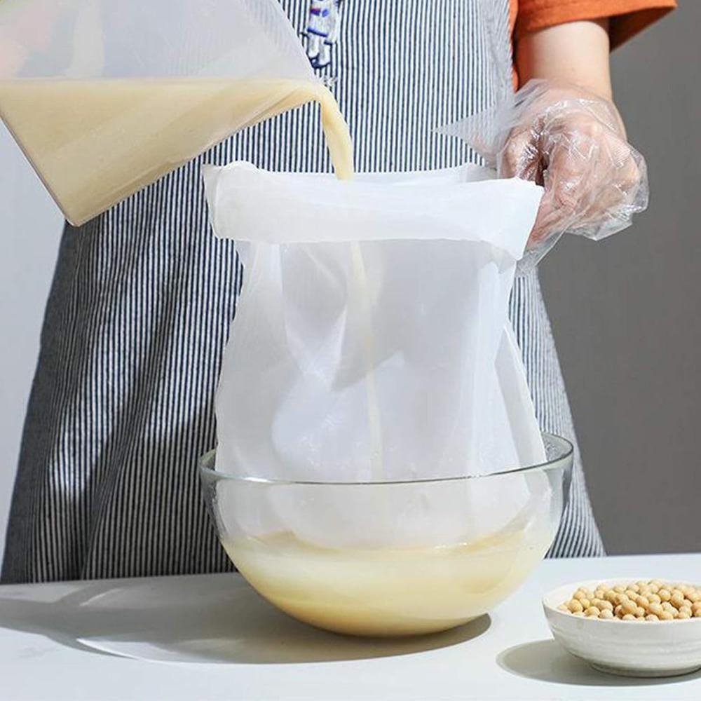 Kitchen Strainers with Folding Funnel