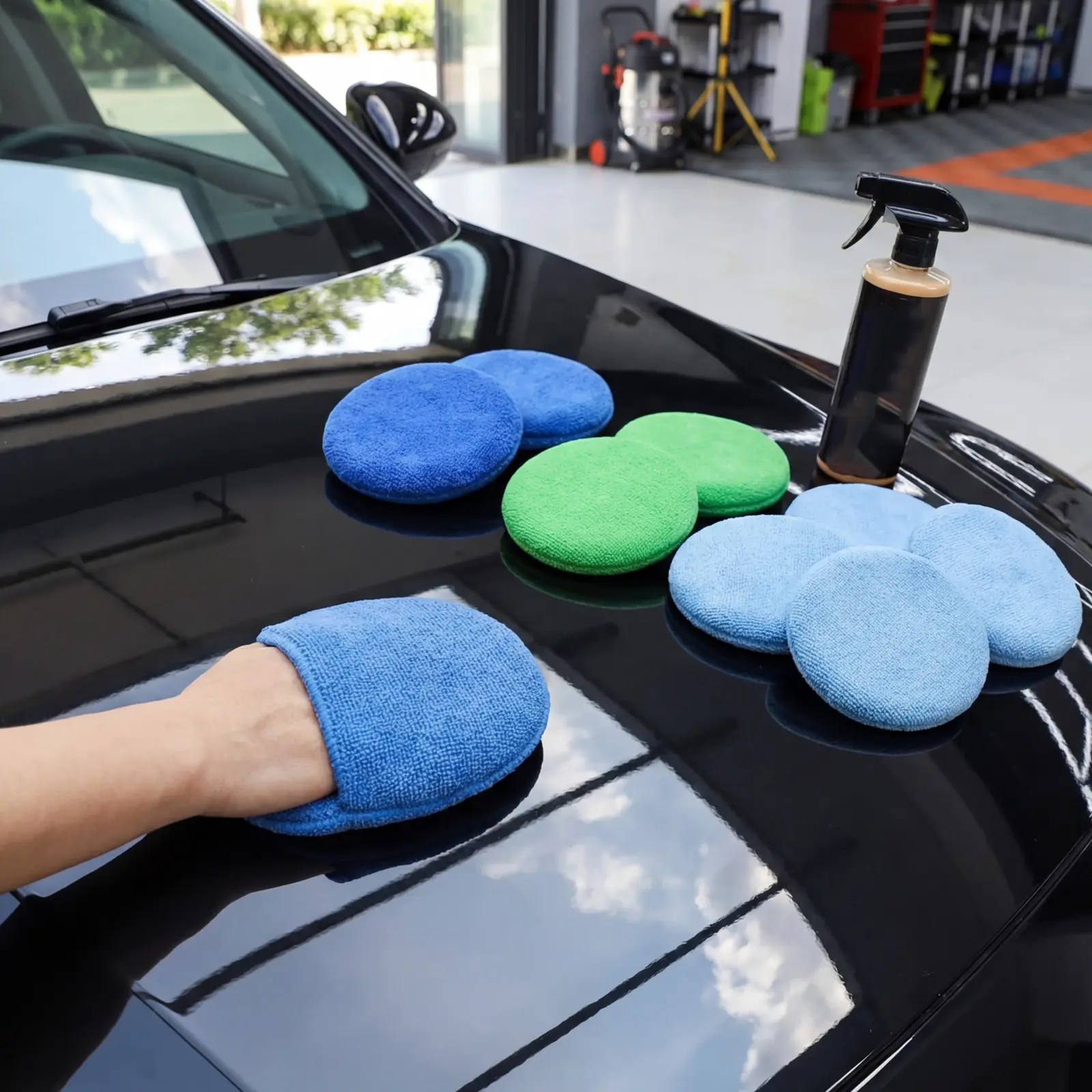 10 Hand Polishing Sponges In 3 Sizes