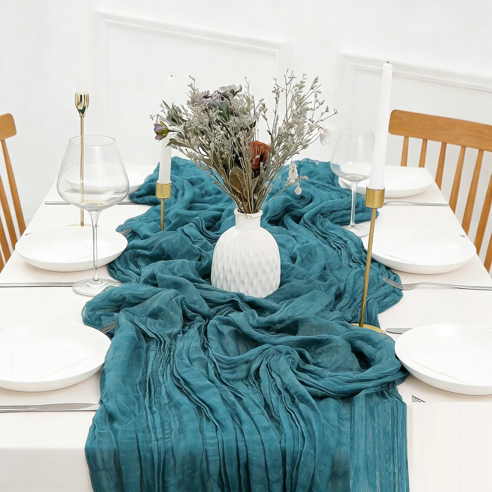 Pleated Table Runner