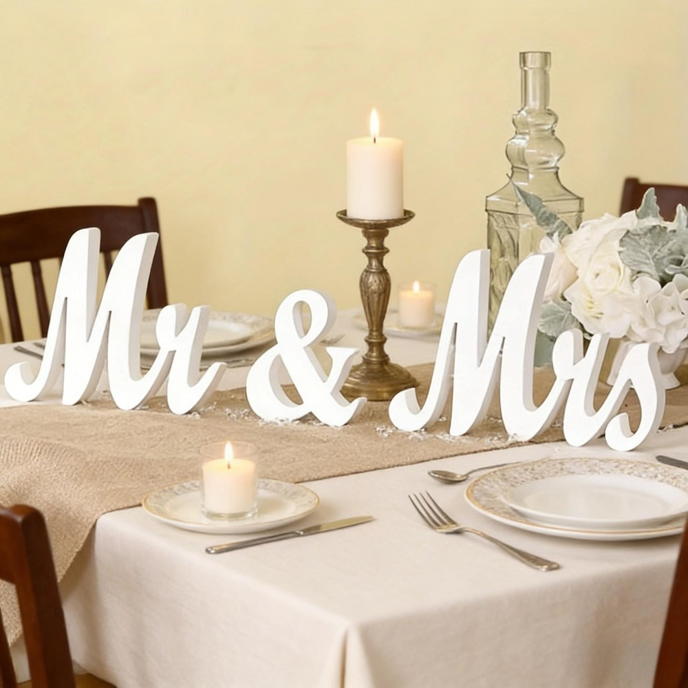 Mr. & Mrs. Decor: Table Decorations For Weddings (Bride's Table), Anniversaries, And Romantic Dinner Parties