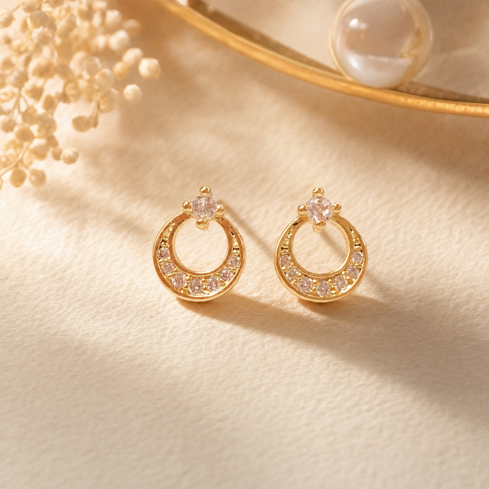 Vintage Oval Zircon Stud Earrings