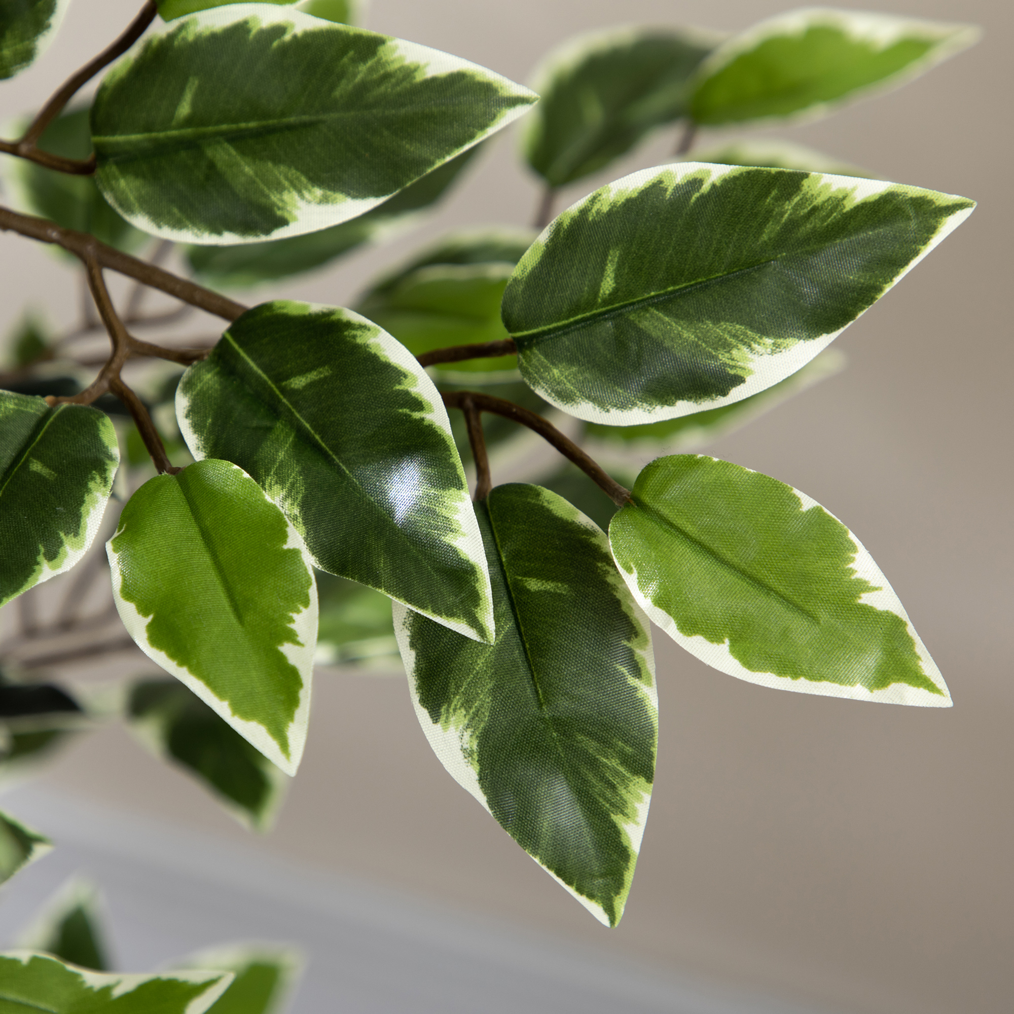 4.5ft Ficus Artificial Plant With Realistic Leaves,Potted Fake Tree For Home — image 2