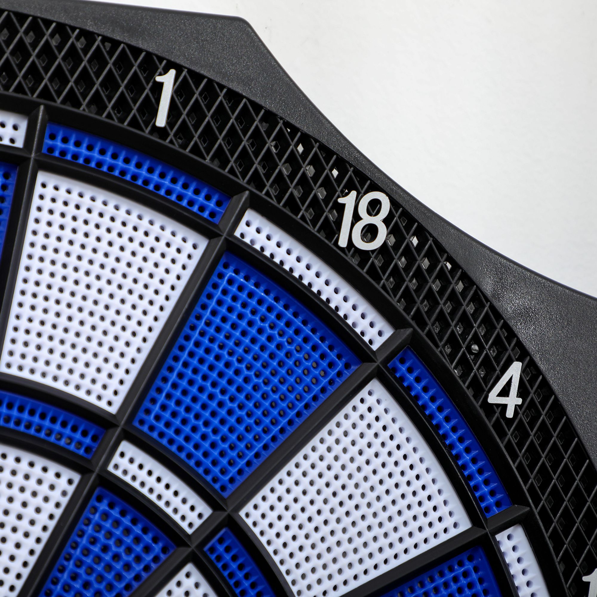 Electronic Dartboard Set,with 31 Games,for Eight Players — image 5
