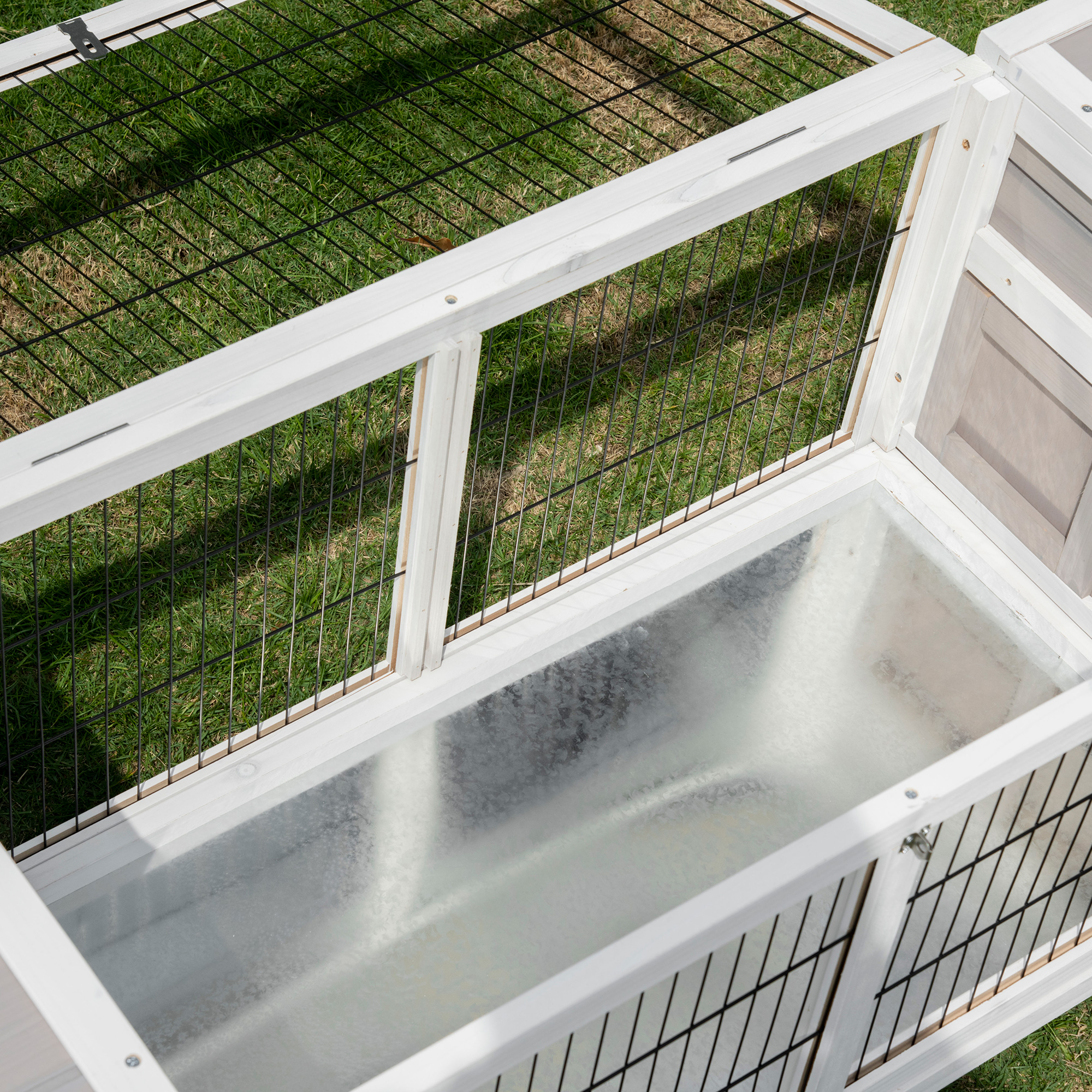 Rabbit Hutch And Run,with Removable Tray-Grey