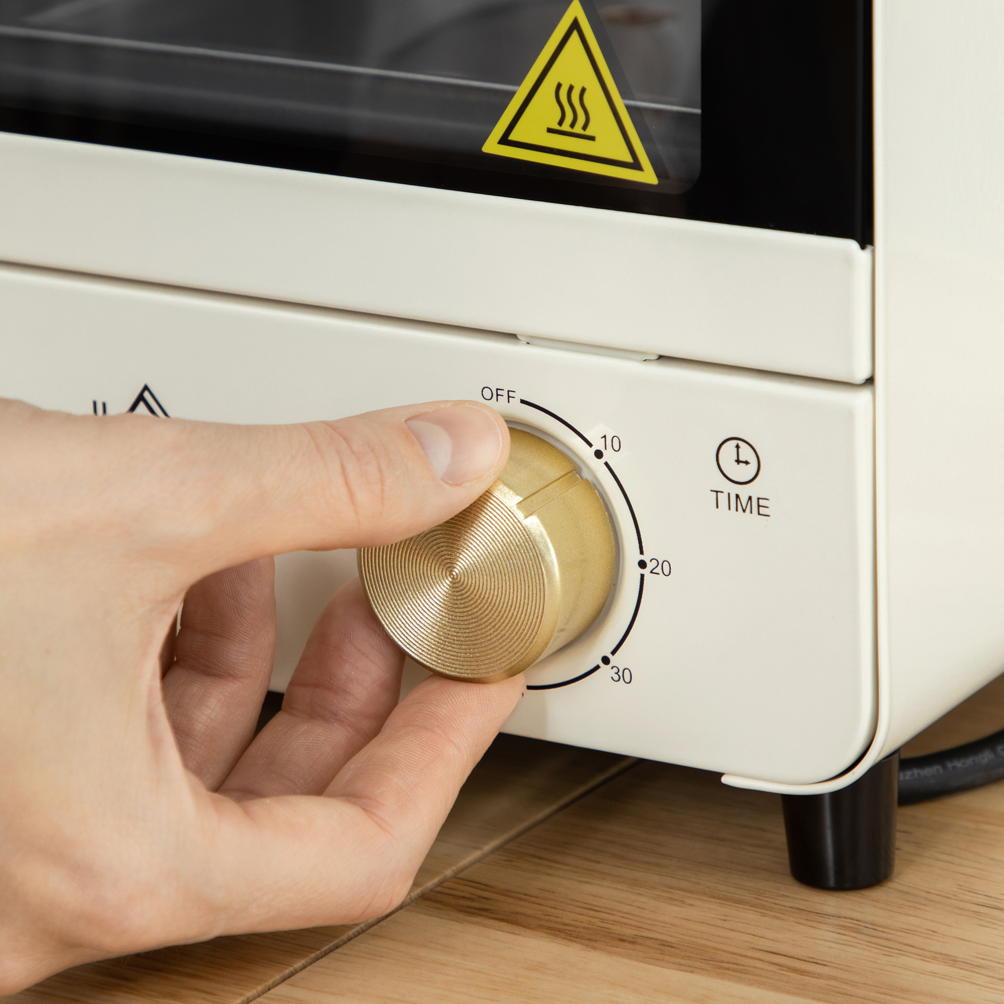 Mini Oven,15 Litres Electric Oven And Grill With 60-230℃ Adjustable — image 4