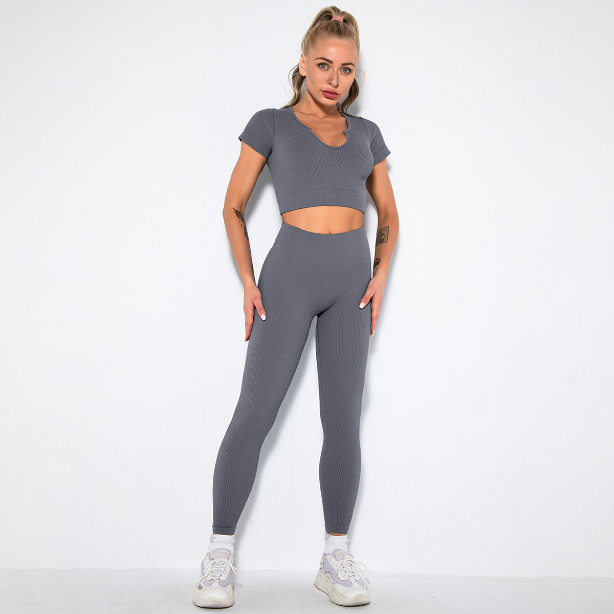 Seamless Sexy Sports Bra And Pants Suit
