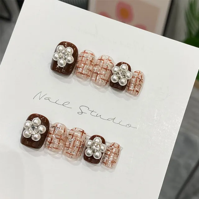 Autumn And Winter New Year Bride Wears Nail Finished Nail Patch - Shop at LoveMi