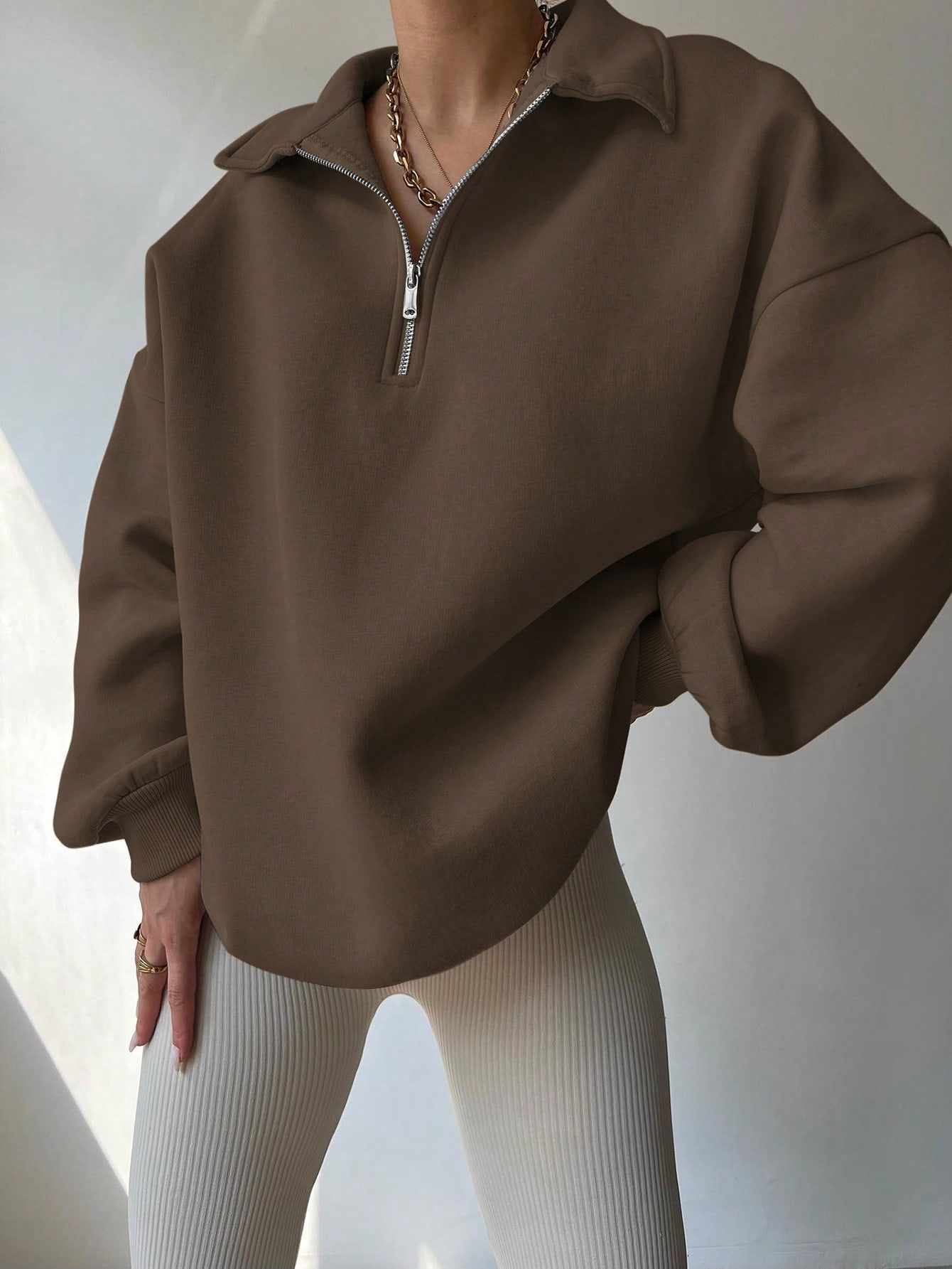 https://cf.cjdropshipping.com/17b9442f-94c7-4327-94f4-734d3aa77f02.jpg