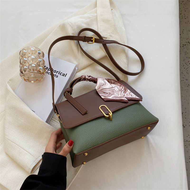 Fashion Versatile Texture Women's Messenger Bag