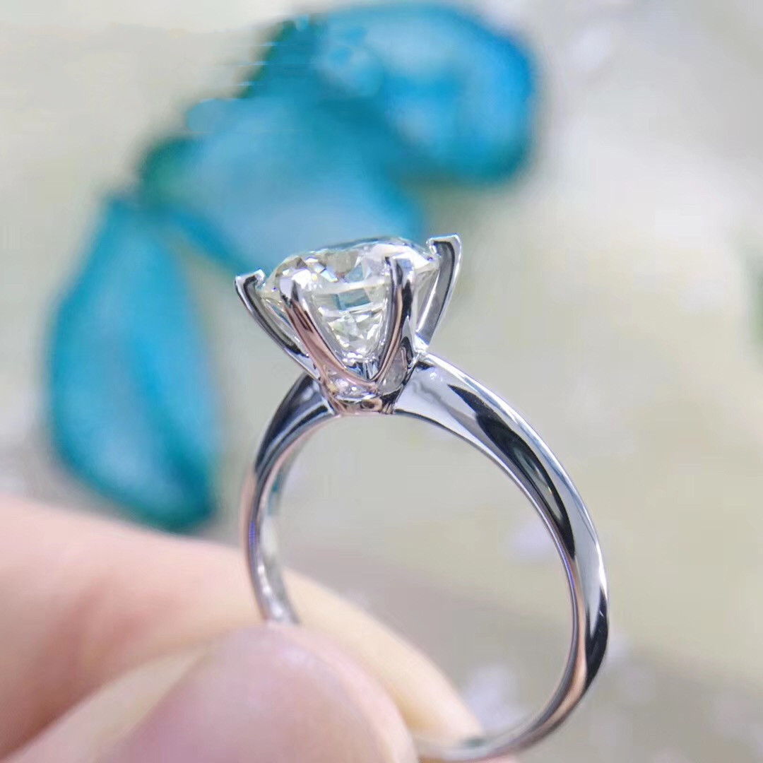 Title 1, Eight Heart Eight Arrow Zircon Moissanite Ring