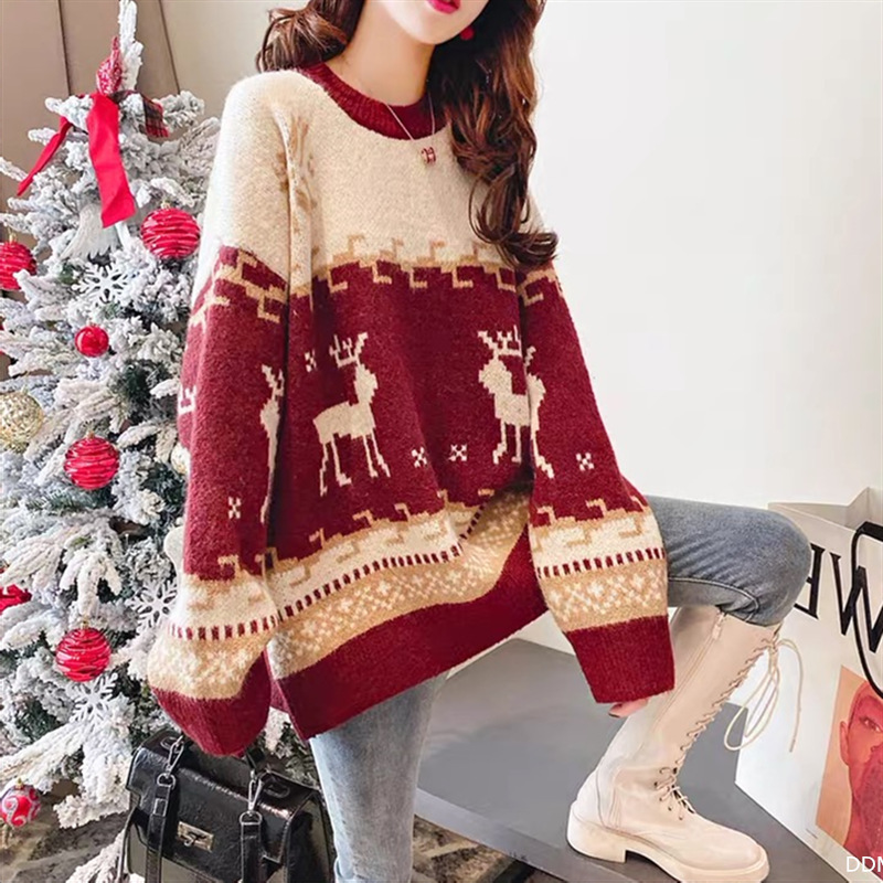 Christmas Fawn Loose Long Sleeve Knit Top