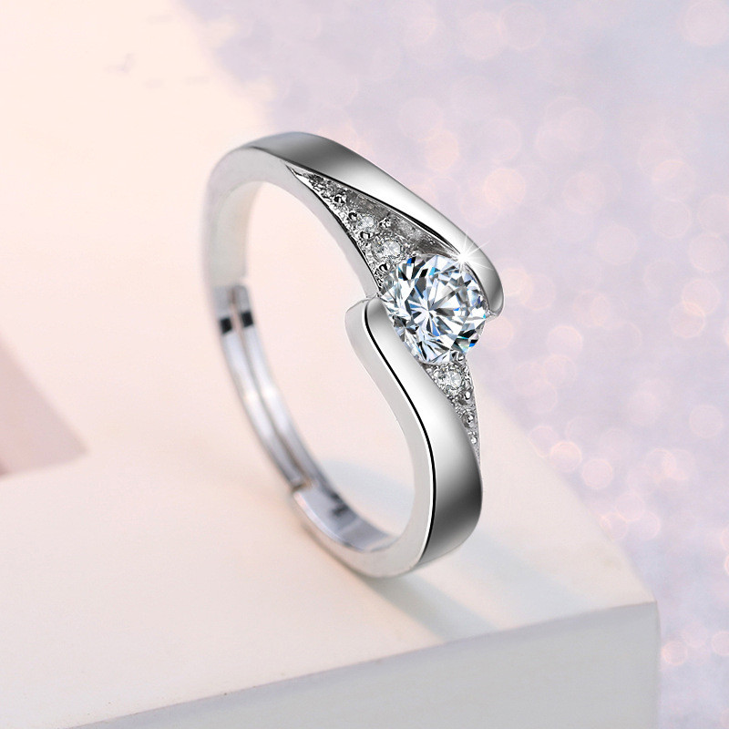 Title 6, Eight Heart Eight Arrow Zircon Moissanite Ring