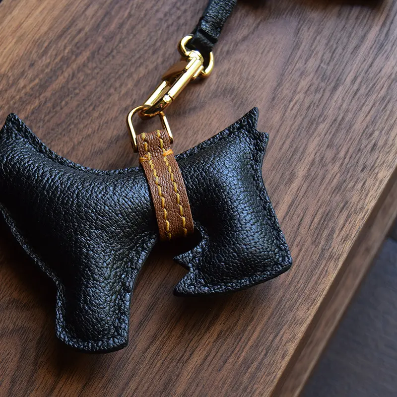 Women's Fashion Simple Handmade Leather Car Key Pendant