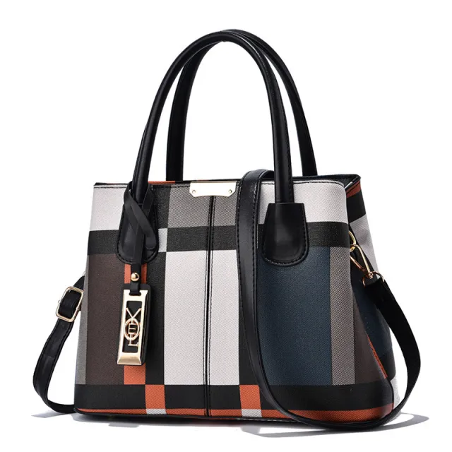 European And American Casual Shoulder Bag Middle aged Messenger Black - Shop at LoveMi