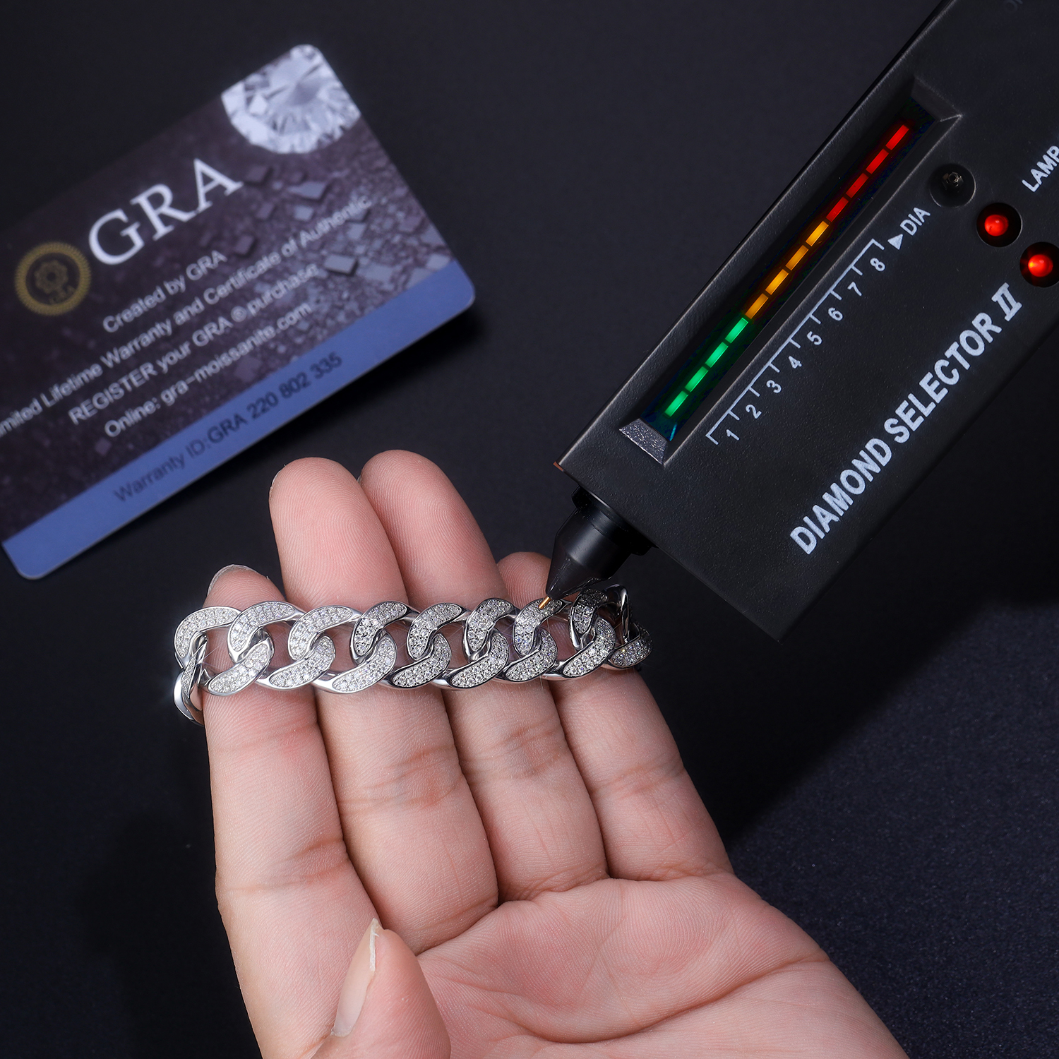Set With Top-quality Moissanite, This Luxurious And Fashionable Light Luxury Jewelry Silver Bracelet Is Made Of S925 Silver Electroplated With Platinum