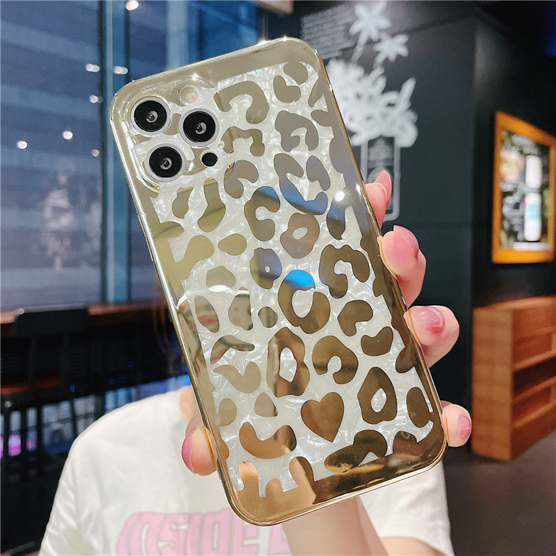 Electroplated Leopard-print Pattern Soft Shell - Image 4