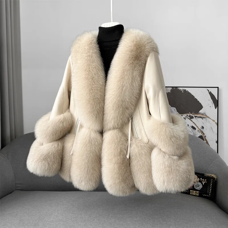 Women's Fur Coat a Young Down Jacket Thickened