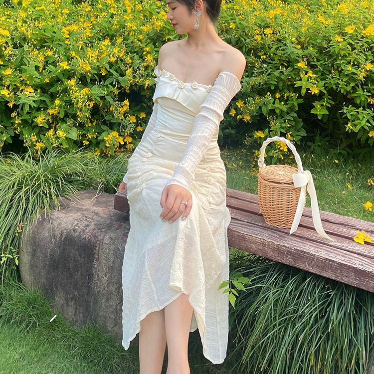 Original French Off Shoulder Sleeves And Bra Top
