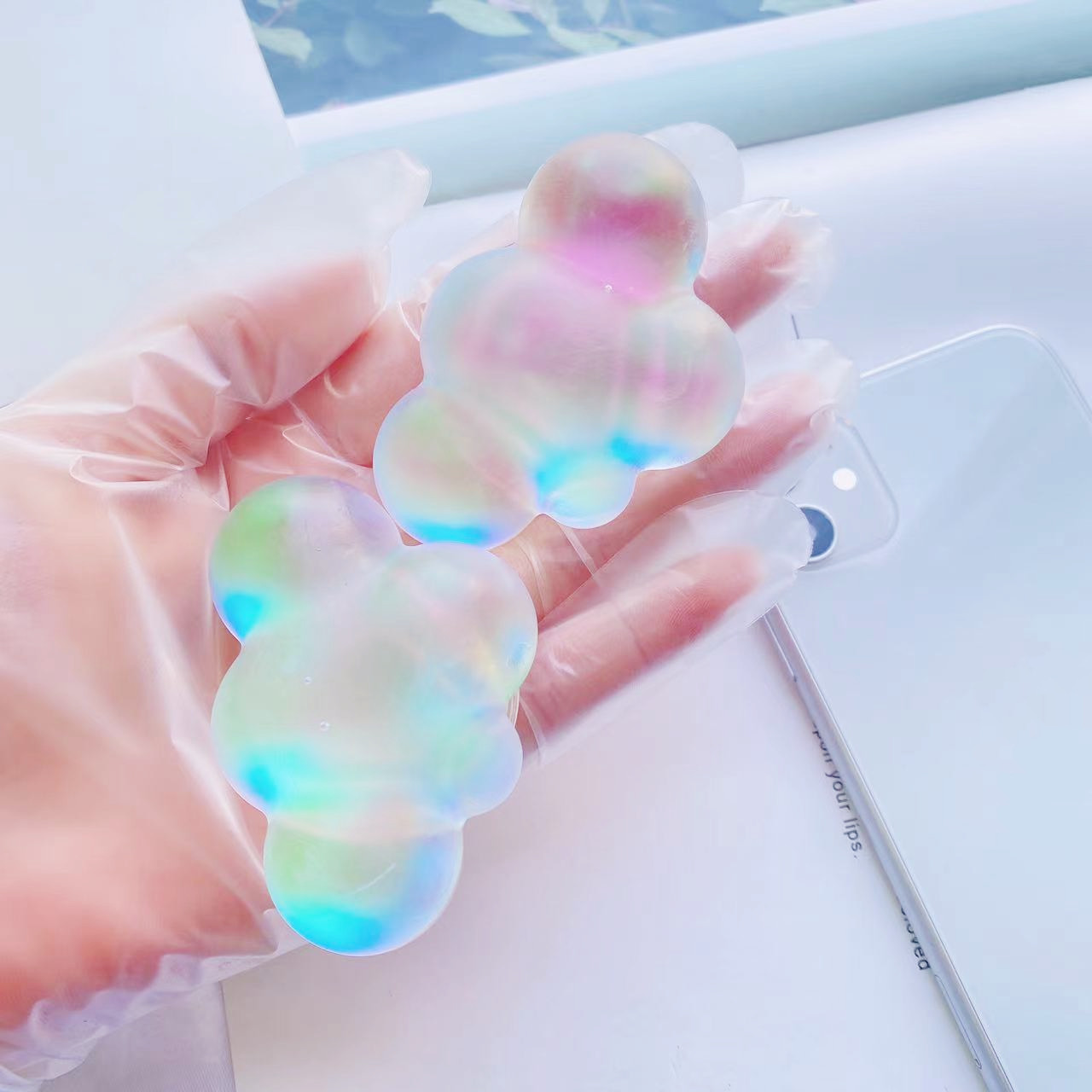 Colorful Cloud Shape Cute Mobile Phone Retractable Paste Bracket