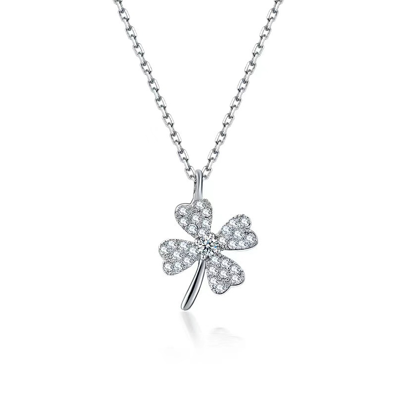 Korean Version Of Light Luxury Ins Wind Full Diamond Clover Clavicle Chain