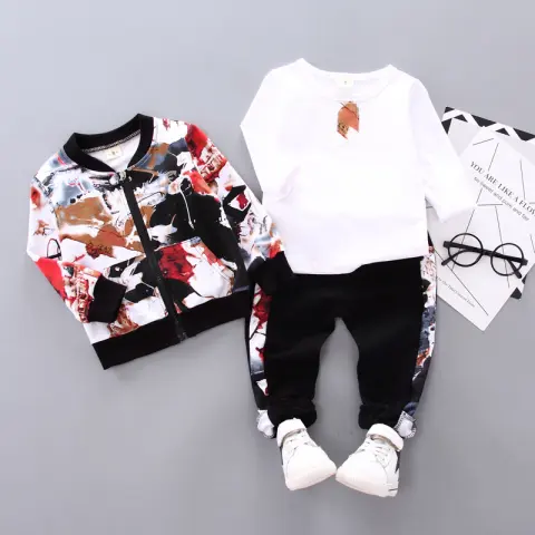 Boys Handsome Autumn and Winter Clothes Three-Piece Kid