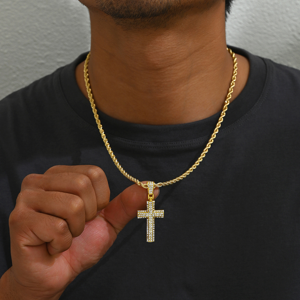 European American Hip Hop Cross Men Necklace, Niche Minimal Cuban Chain Pendant Inlaid Cubic Zirconia, Versatile Male Neck Jewelry