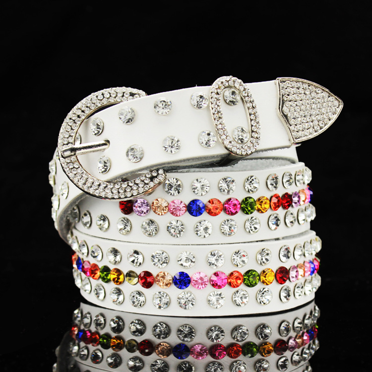 Women's Leather Belt Embellished With Rhinestones
