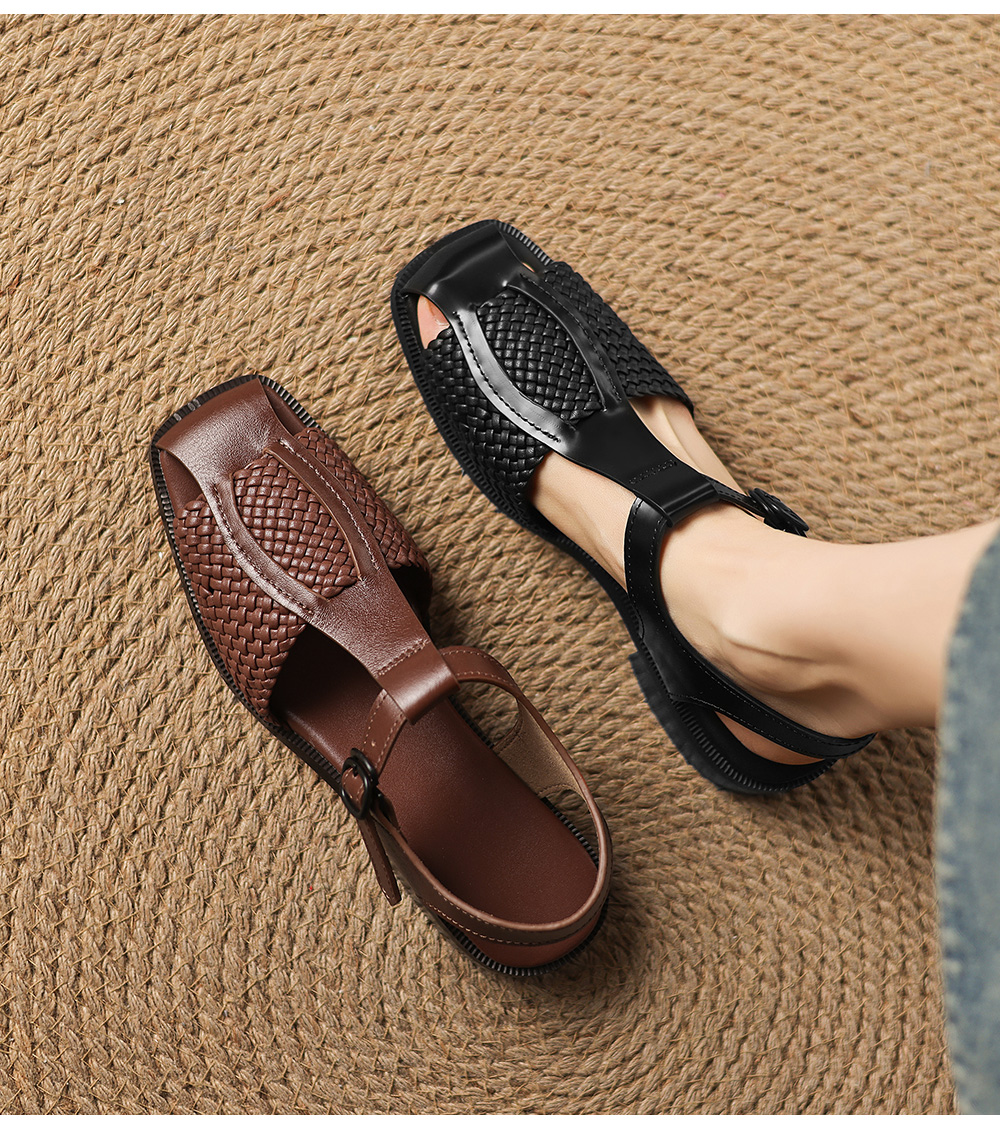 Women's Retro Sandal Outfit Pairing - Sarah Express