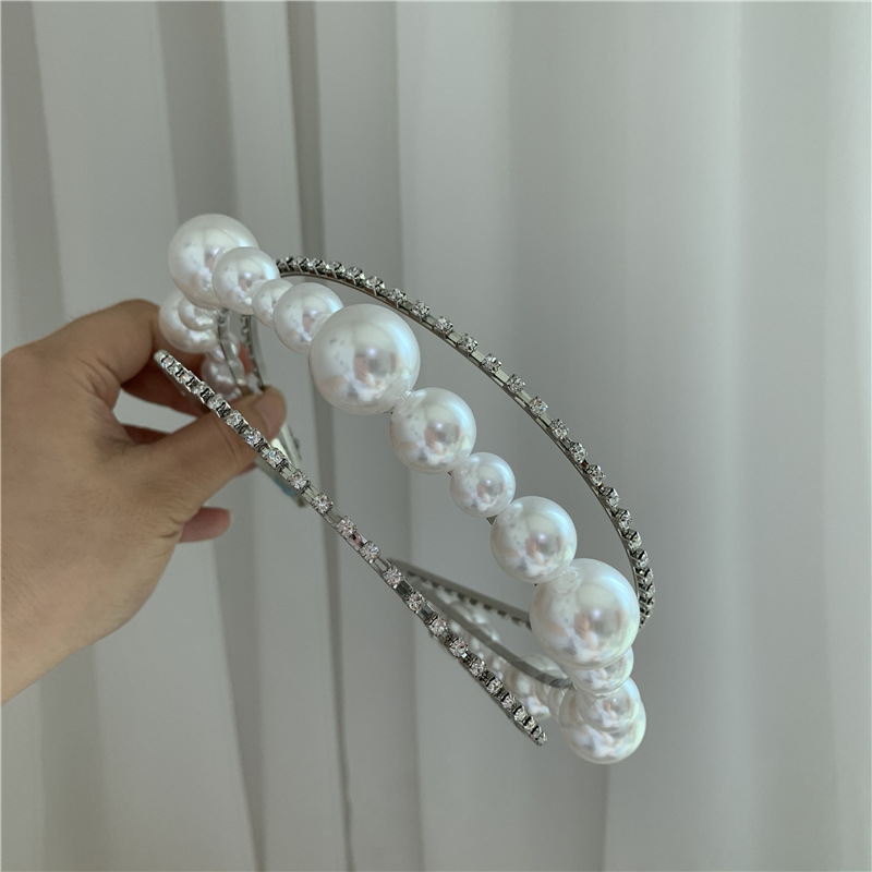 Title 2, Vintage Sweet White Pearl Hairpin Headband