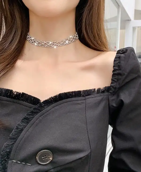 Ladies Crystal Silver Plating Temperament Necklace