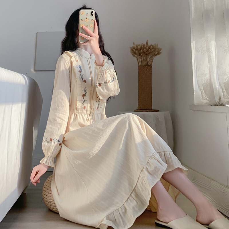 Embroidered A-Line Midi Dress, picture 4 of 5