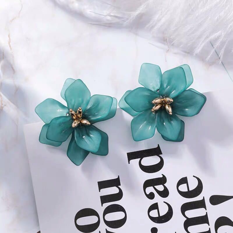 Title 5, Exaggerated Eternal Petals Face Slimming Earrin...