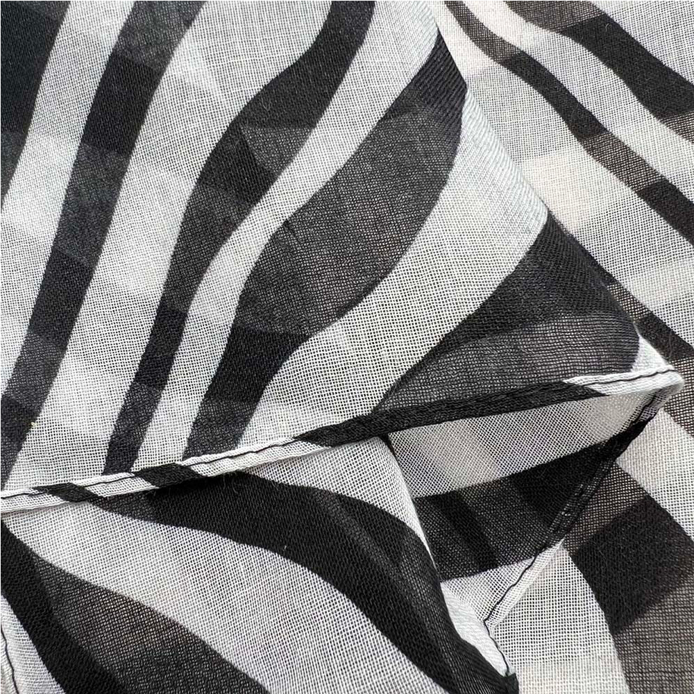 2pcs Lightweight Sheer Scarf ,Black White Monochrome Geometric Printed Modern Looks Scarf For Women And Men