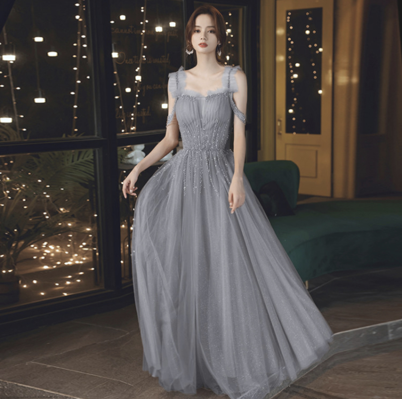 Embroidered Middle-Waist Evening Dress