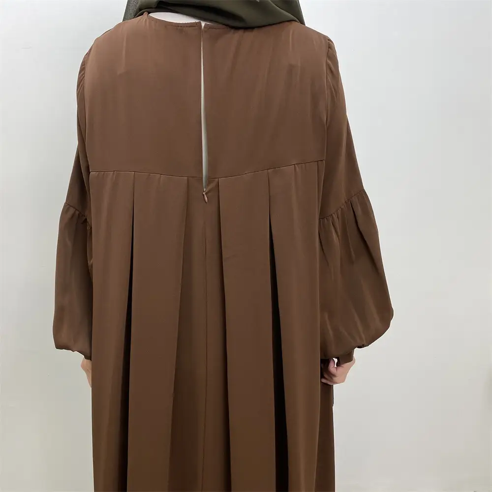 Muslim Solid Color Pleated Round Neck Dress