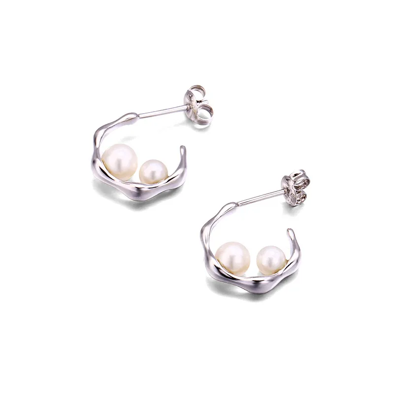 Light Luxury Cold Natural Pearl Earrings