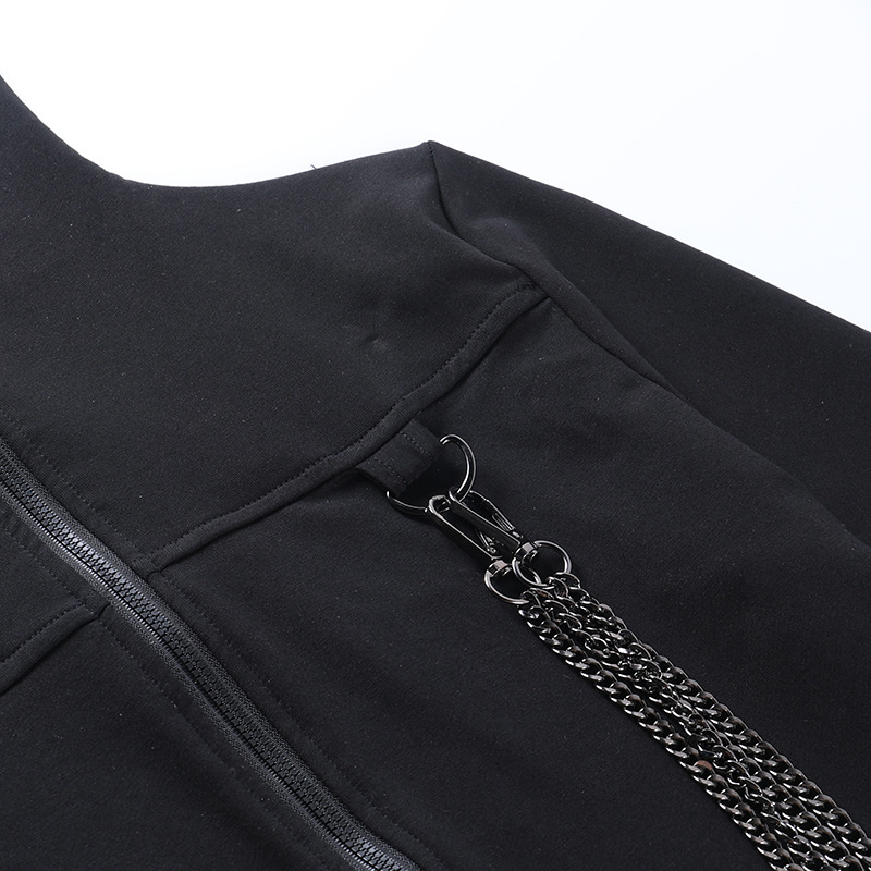 Title 3, Dark Design Long-sleeved High-neck Chain Top