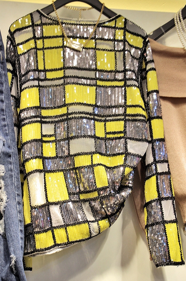 Fashion Shiny Irregular Plaid Sequins Color Matching Round Neck T-shirt