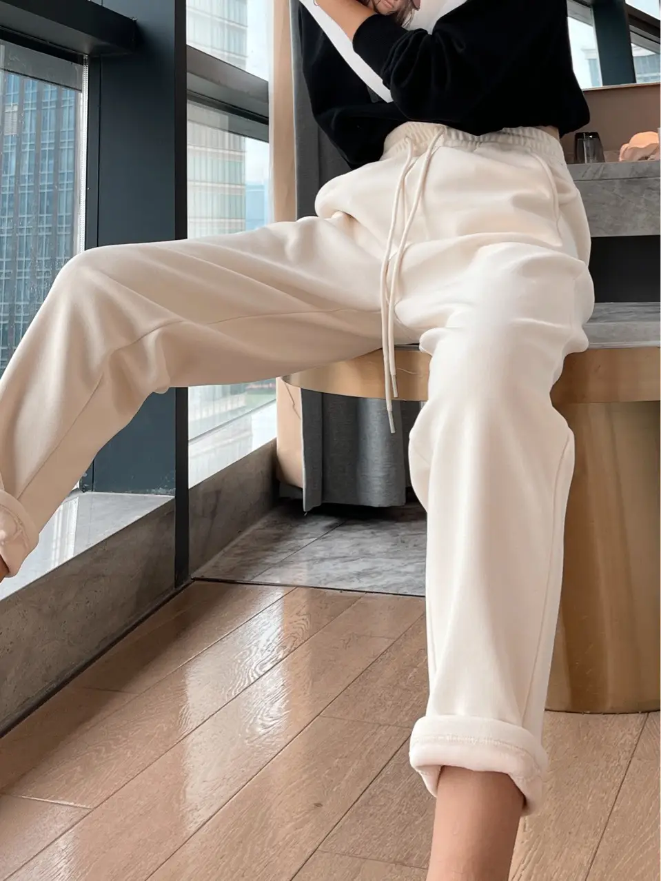 Thickened, Thin And Warm Clouds Comfortable Velvet Trousers