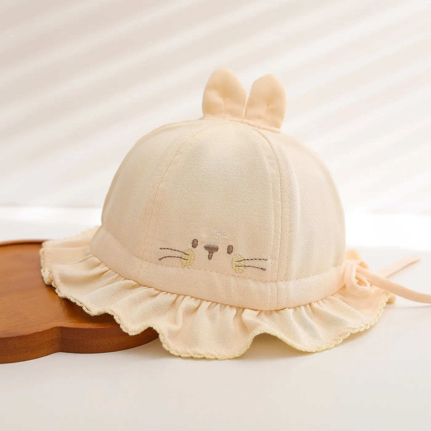Children's Rabbit-ear Headband Featuring A Cartoon Rabbit