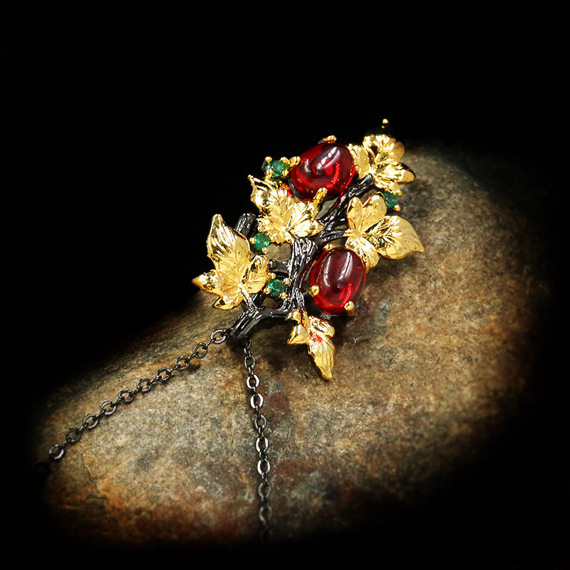 Fashion Black Gold Jewel Flower Sweater Chain