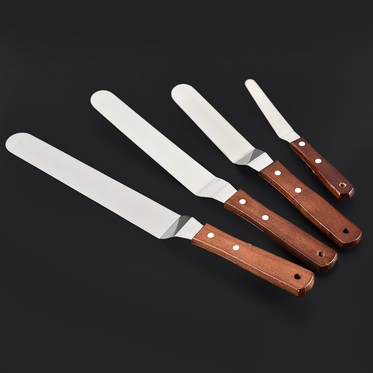 Title 2, Four-piece spatula cake spatula