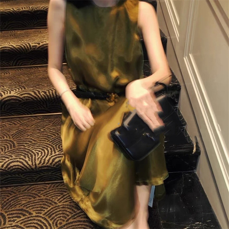 Women's Round Neck Sleeveless Satin Elegant Long Dress