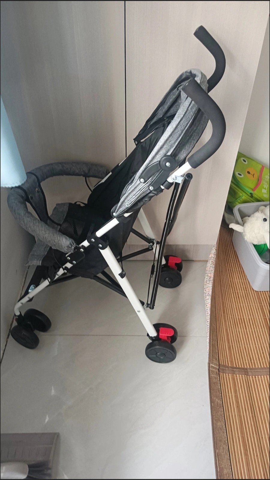 Foldable Baby Stroller Pram Pushchair With Sunshade Foot Brake Buggy Travel UK