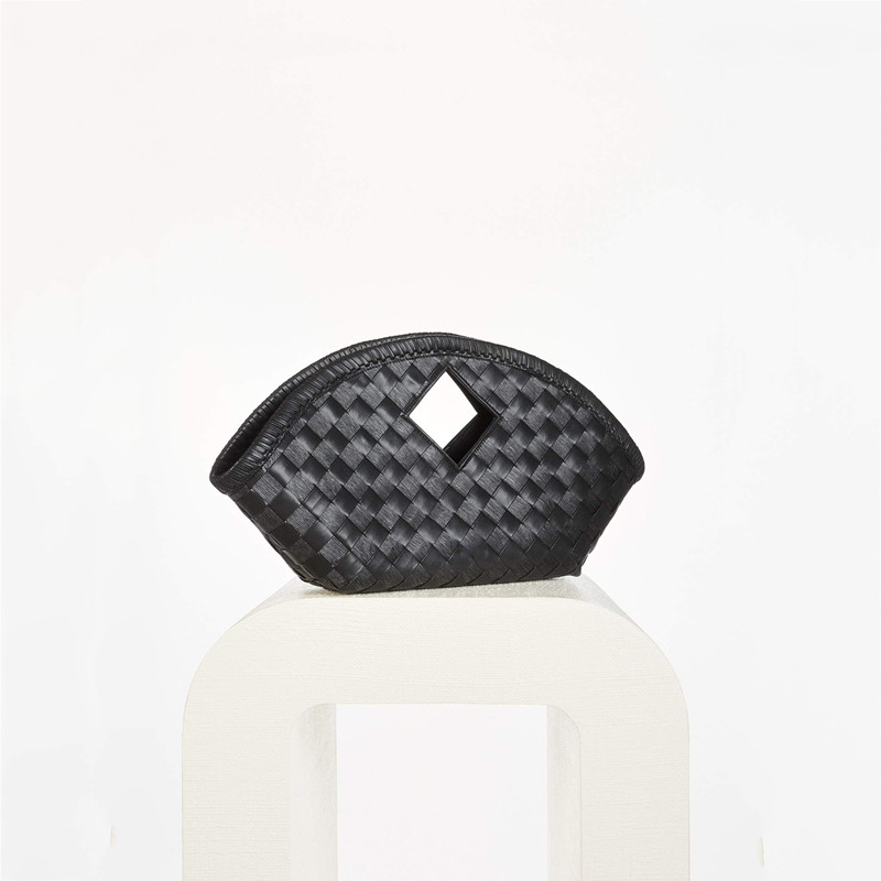 Personalized Versatile Simple And Large-capacity Handbag