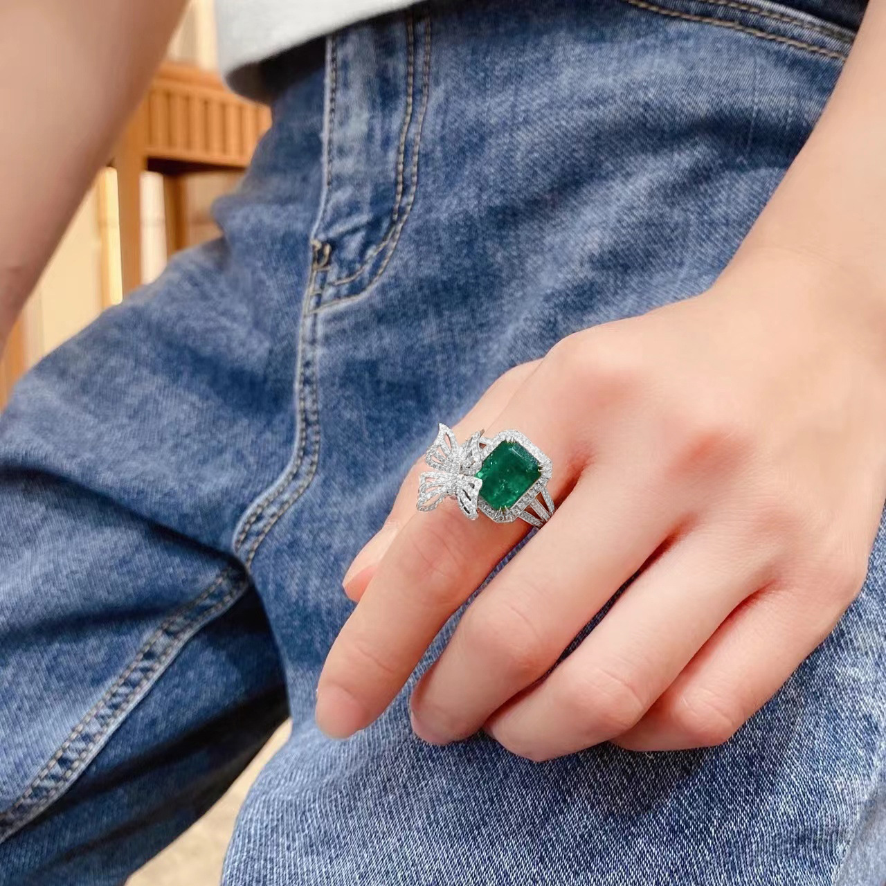 Colored Gems Green Grandmother Butterfly Ring
