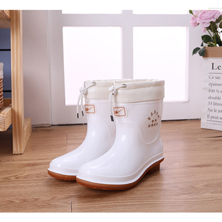 Title 9, Short White Rain Boots For Men and Women